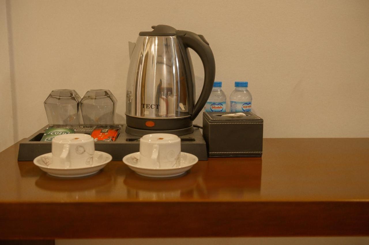 Lux Hotel 루앙프라방 외부 사진