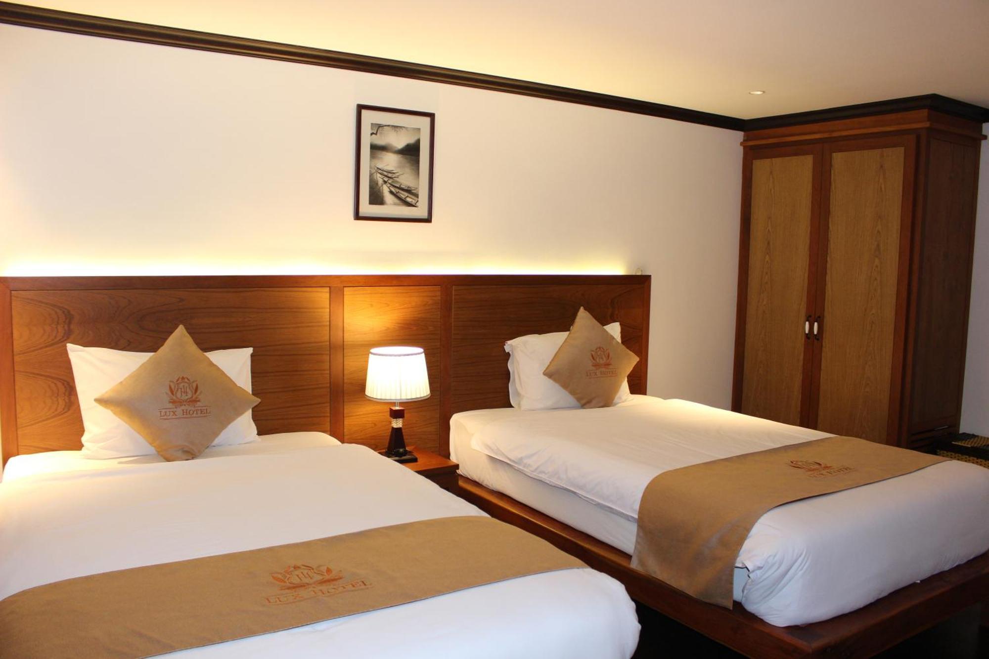 Lux Hotel 루앙프라방 외부 사진